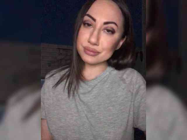 Kitana_mk webcam