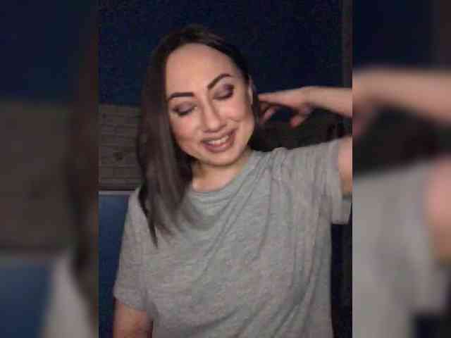Kitana_mk webcam