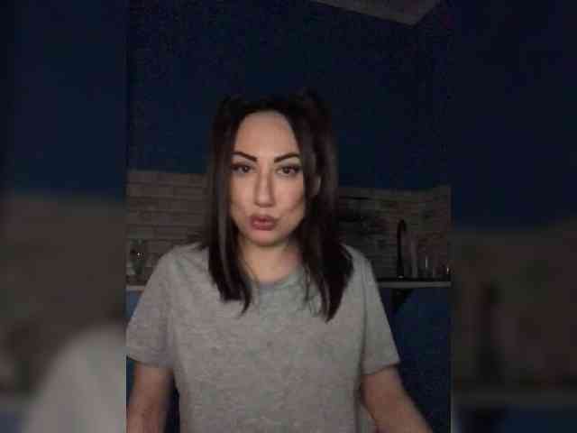 Kitana_mk webcam
