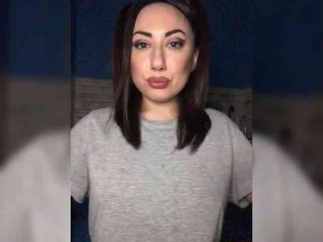 Kitana_mk webcam