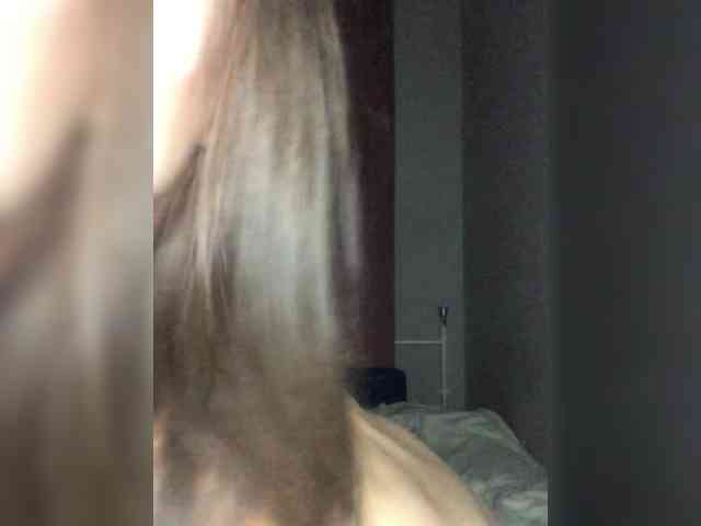 Kitana_mk webcam