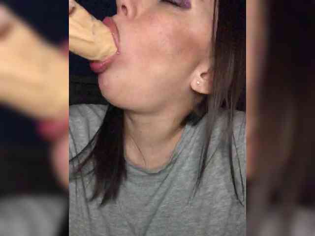 kitana-mk1 Live Webcam on BongaCams
