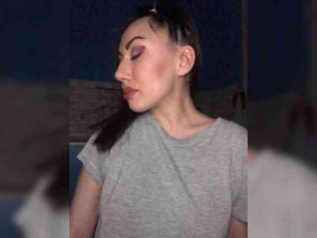 Kitana_mk webcam