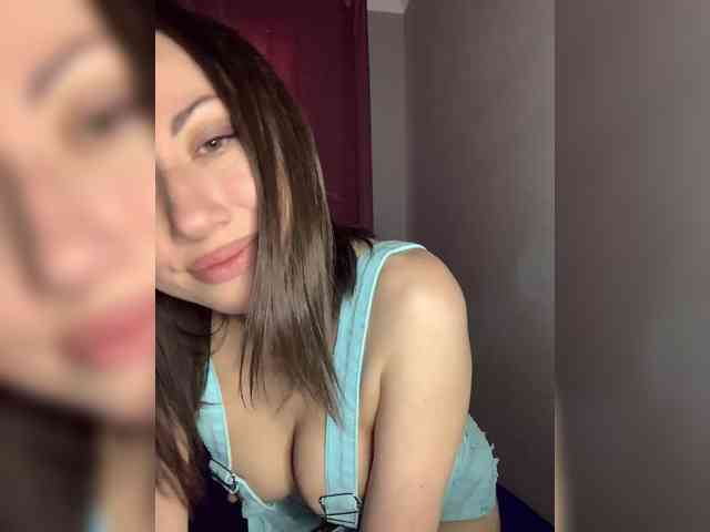 Kitana_mk webcam