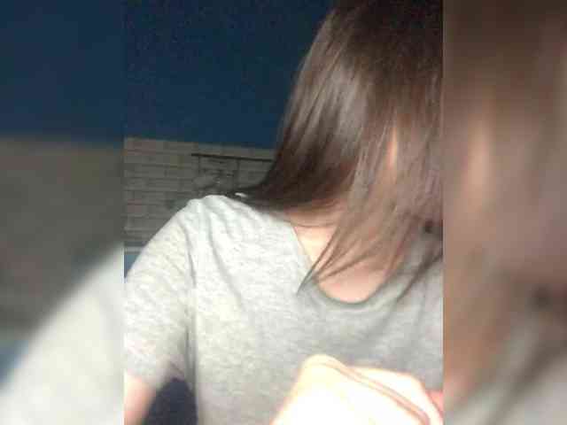 Kitana_mk webcam