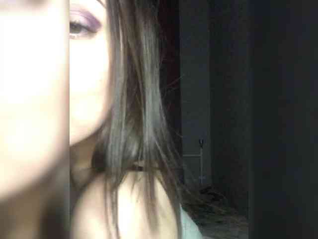 Kitana_mk webcam