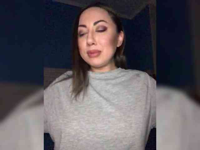 Kitana_mk webcam