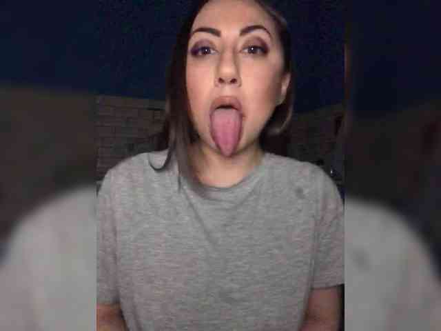 Kitana_mk webcam