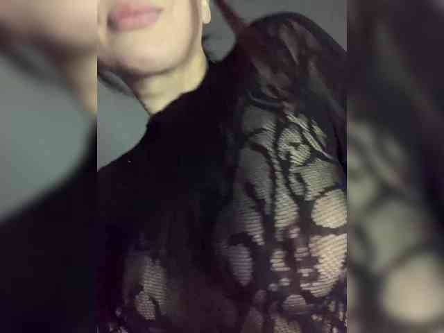 Kitana_mk webcam