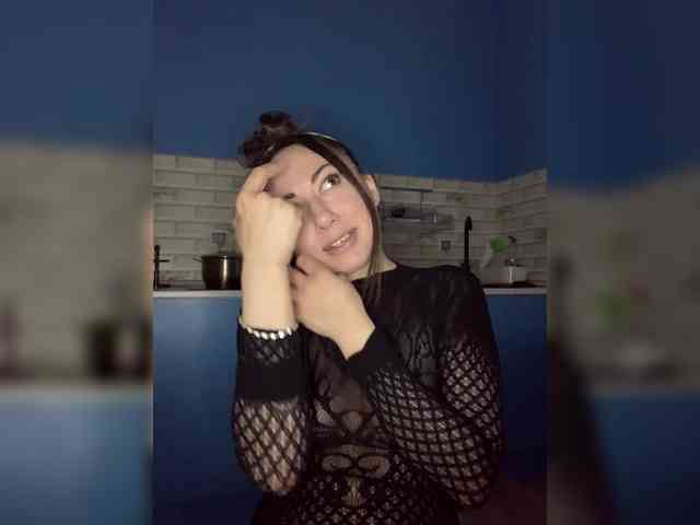 Kitana_mk webcam