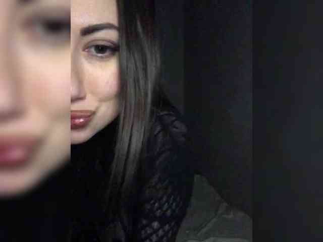 Kitana_mk webcam