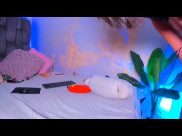 camilawhitee's BongaCams show and profile