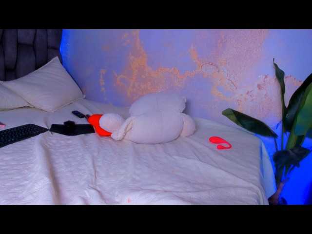 camilawhitee's BongaCams show and profile