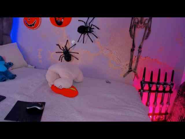 camilawhitee webcam