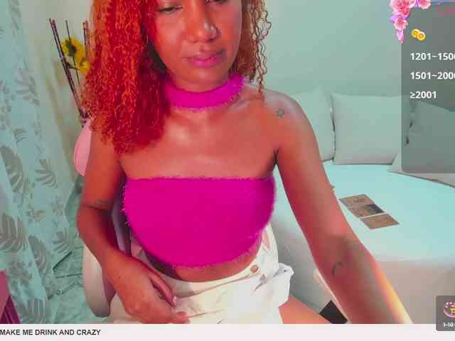 AlishaSummer webcam