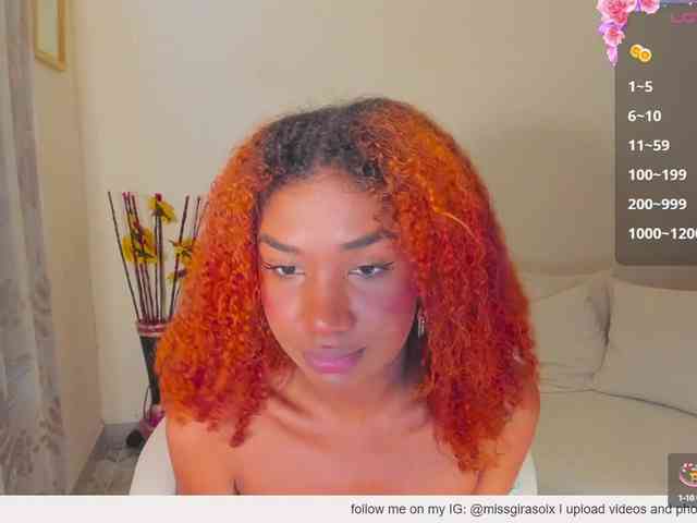 AlishaSummer webcam