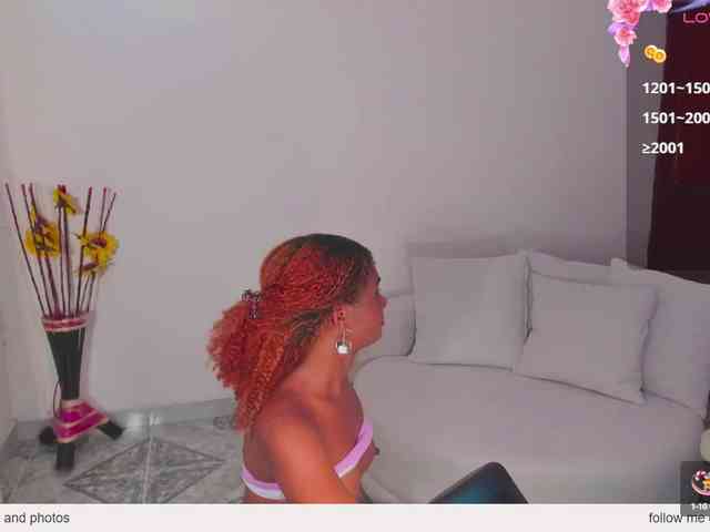 AlishaSummer webcam