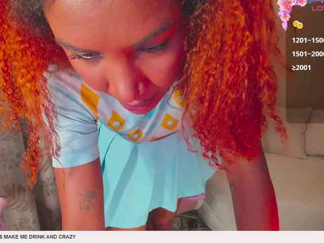 AlishaSummer webcam