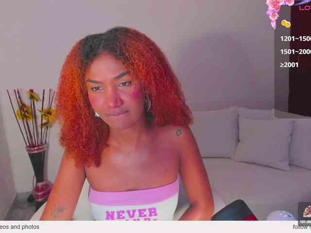 AlishaSummer webcam