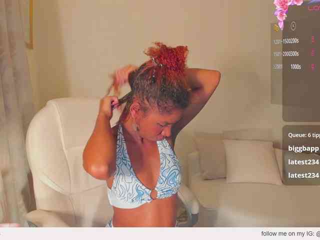 AlishaSummer webcam