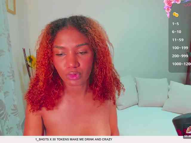 AlishaSummer webcam