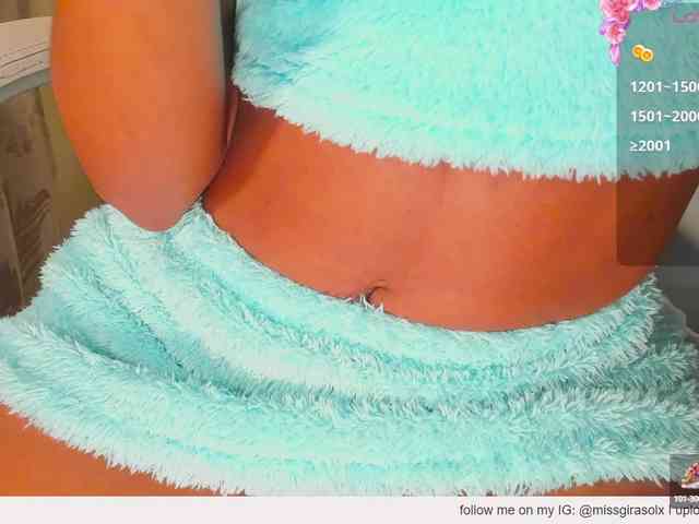 AlishaSummer webcam