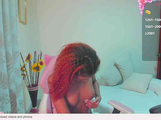 AlishaSummer webcam