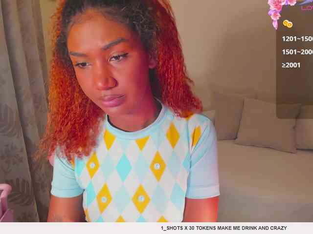AlishaSummer webcam