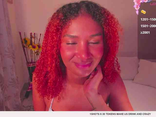 AlishaSummer webcam