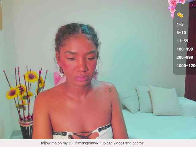 AlishaSummer webcam
