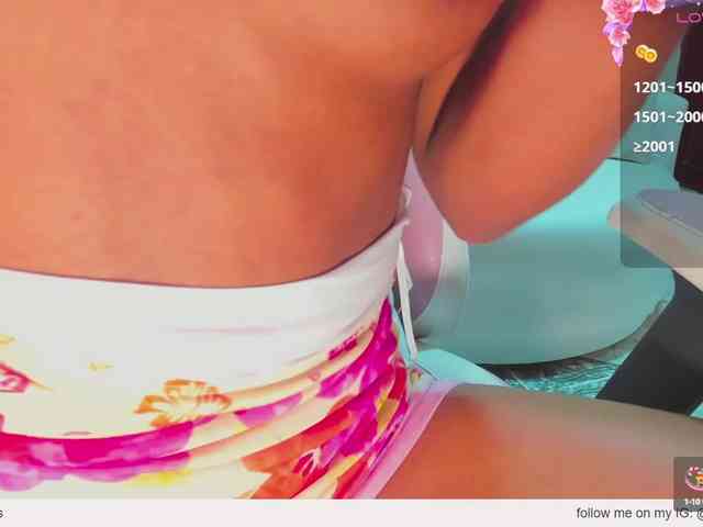 AlishaSummer webcam