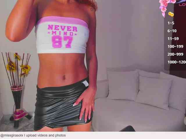 AlishaSummer webcam