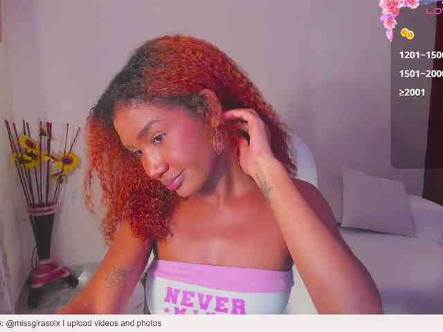 AlishaSummer webcam