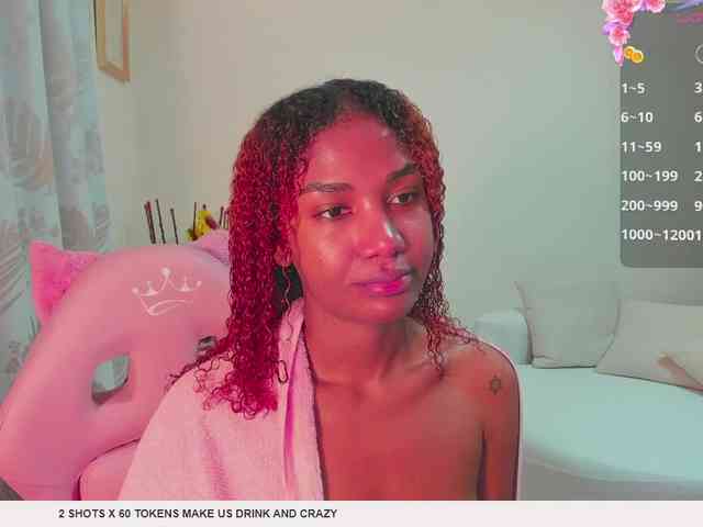 AlishaSummer webcam