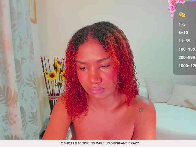 AlishaSummer webcam