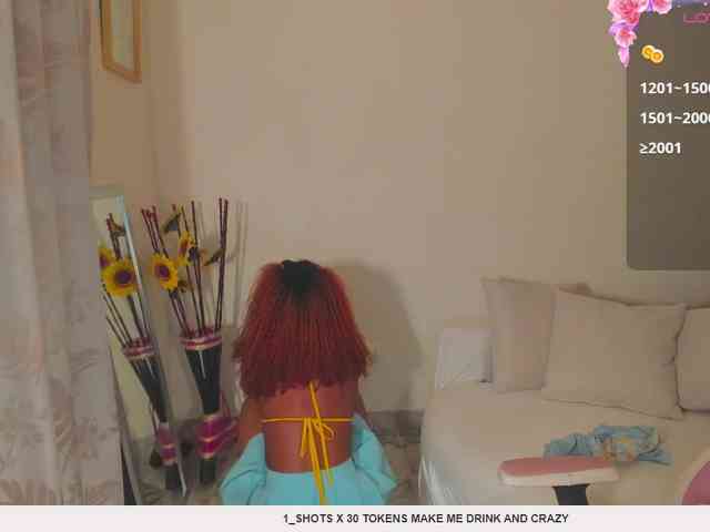 AlishaSummer webcam