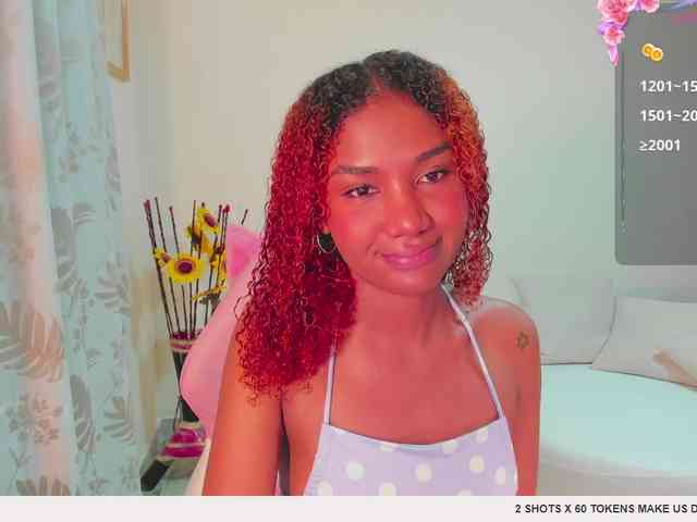 AlishaSummer webcam