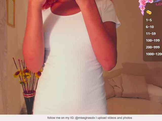 AlishaSummer webcam