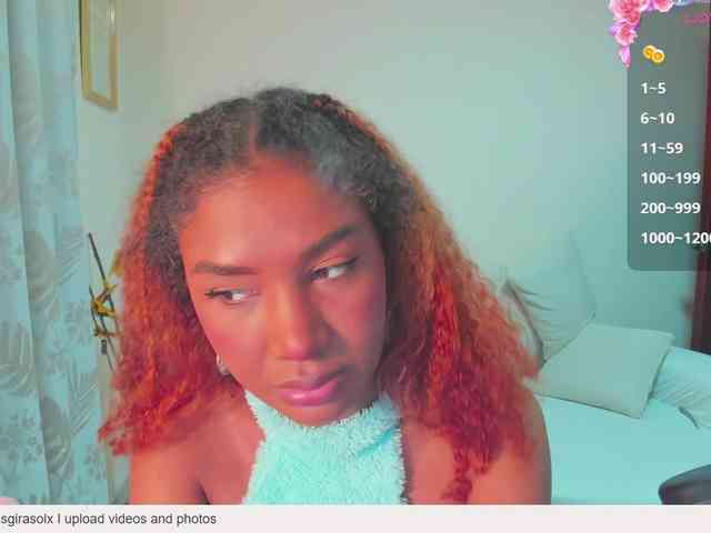 AlishaSummer webcam