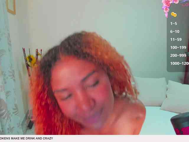 AlishaSummer webcam