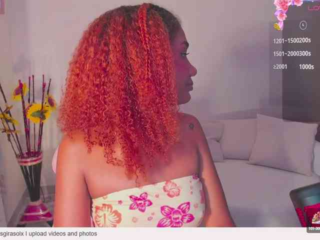 AlishaSummer webcam