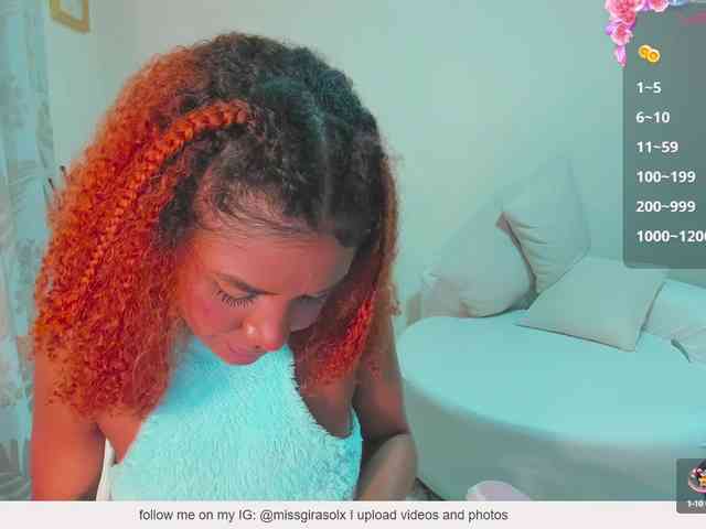 AlishaSummer webcam