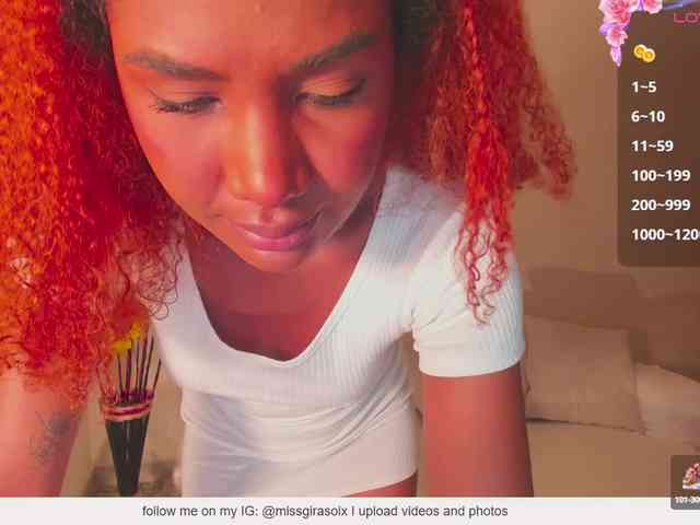 AlishaSummer webcam