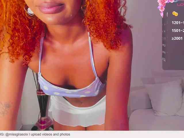 AlishaSummer webcam