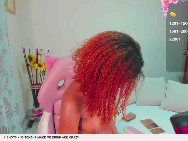 AlishaSummer webcam
