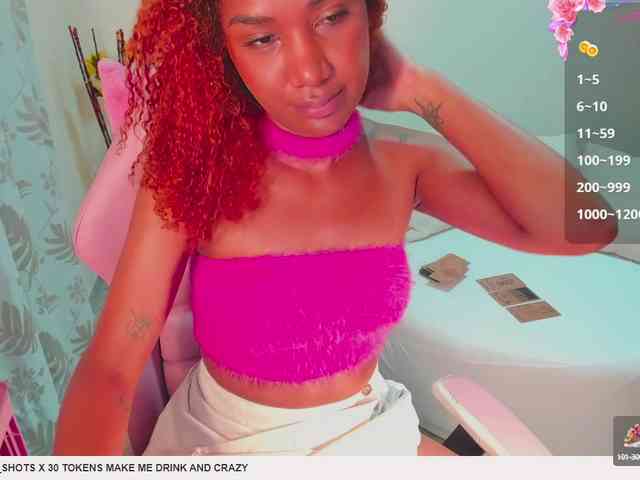 AlishaSummer webcam