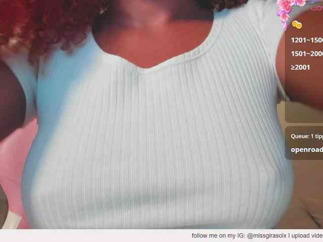 AlishaSummer webcam