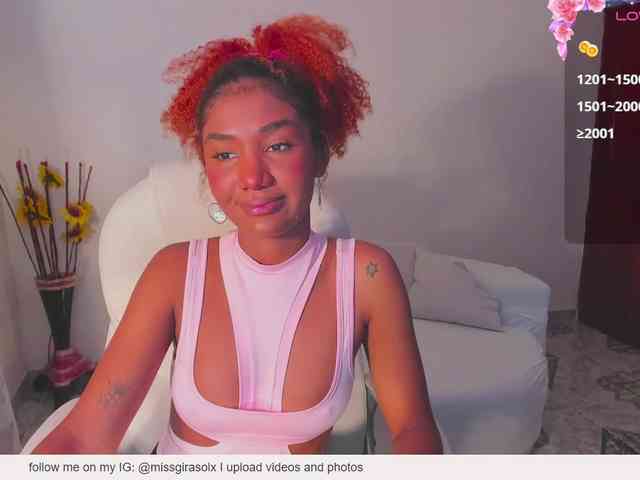 AlishaSummer webcam