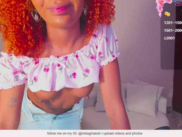 AlishaSummer webcam