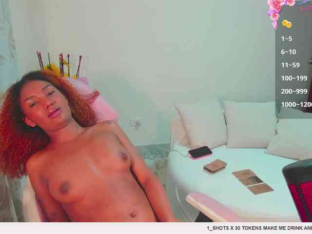 AlishaSummer webcam